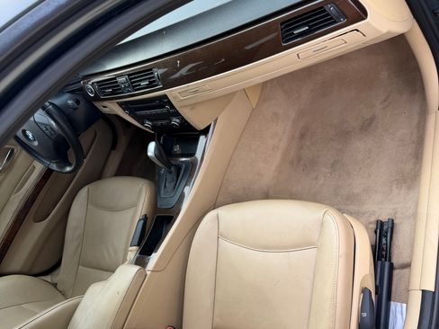 Used 2011 BMW 328i Sedan RWD image 11