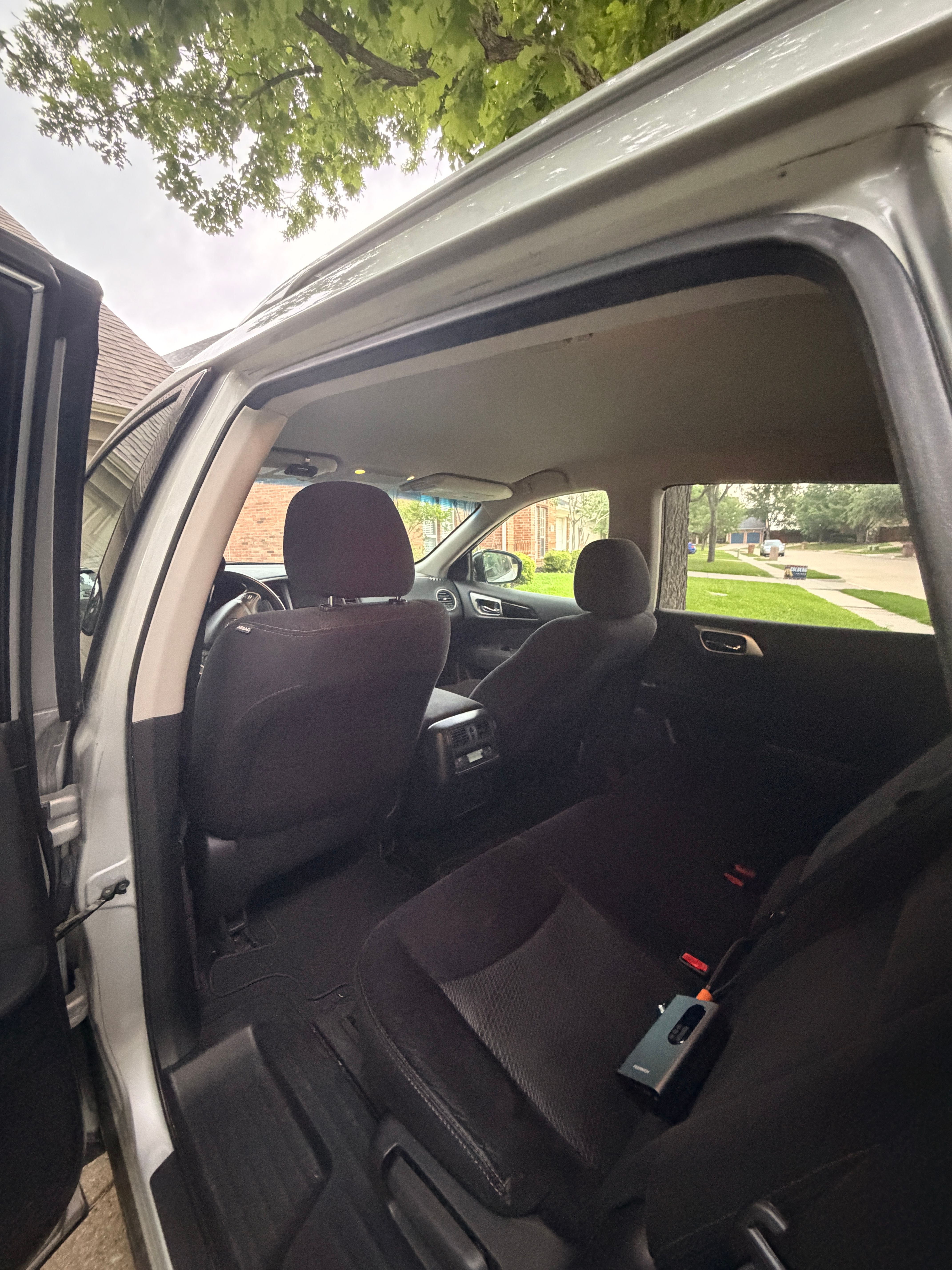 Used 2014 Nissan Pathfinder SV AWD/4WD image 7