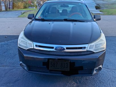 Used 2010 Ford Focus SE