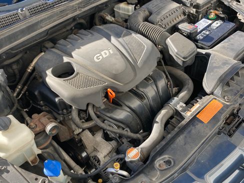 Used 2012 Hyundai Sonata GLS image 13