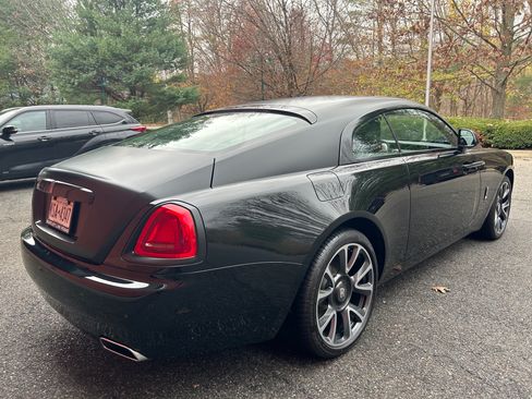 Used 2018 Rolls-Royce Wraith RWD image 6