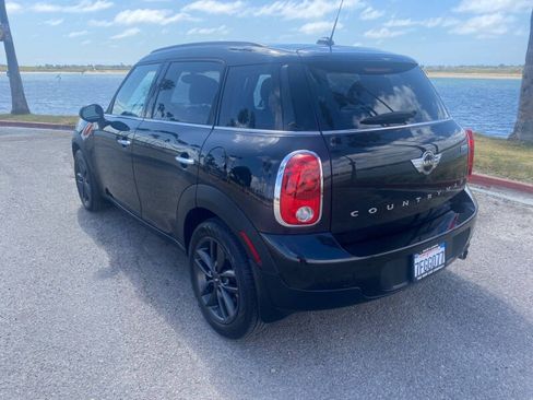 Used 2014 MINI Cooper Countryman FWD image 8