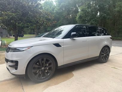 Used 2025 Land Rover Range Rover Sport SE