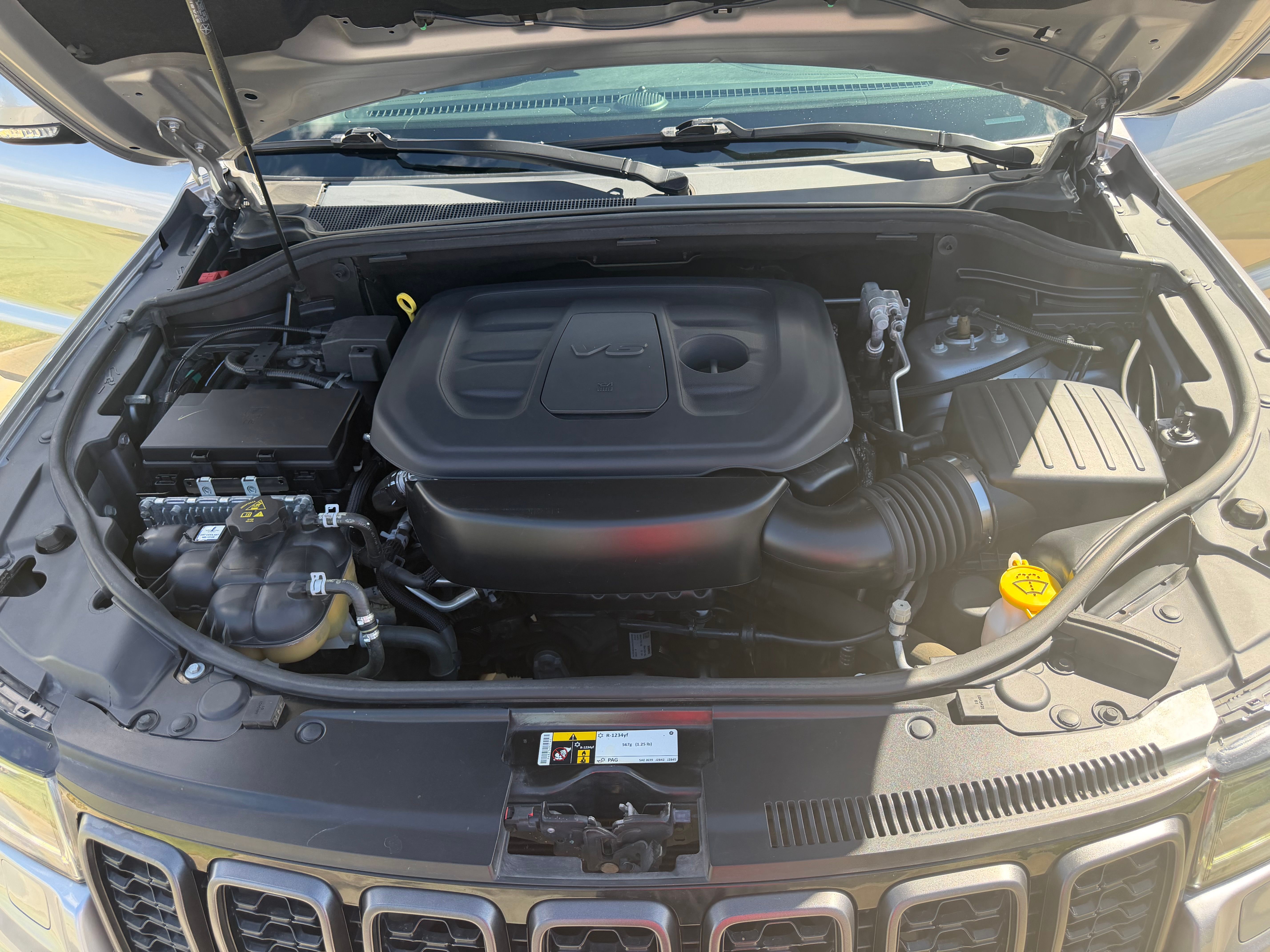 Used 2019 Jeep Grand Cherokee High Altitude AWD/4WD image 21