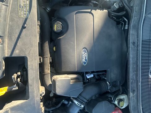 Used 2011 Ford Explorer XLT w/ 202A Rapid Spec Order Code image 8