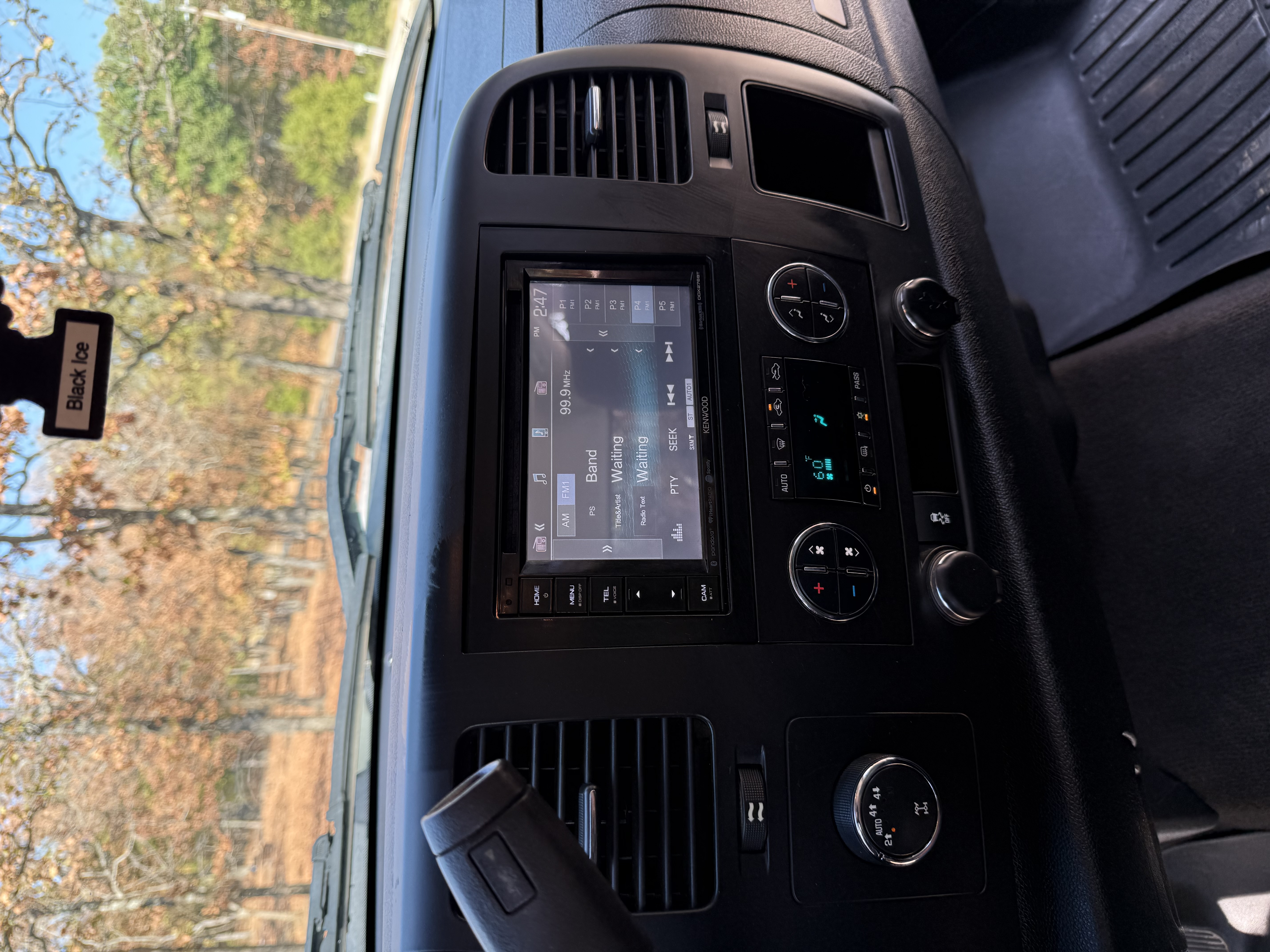 Used 2012 GMC Sierra 1500 SLE w/ Power Tech Package AWD/4WD image 9