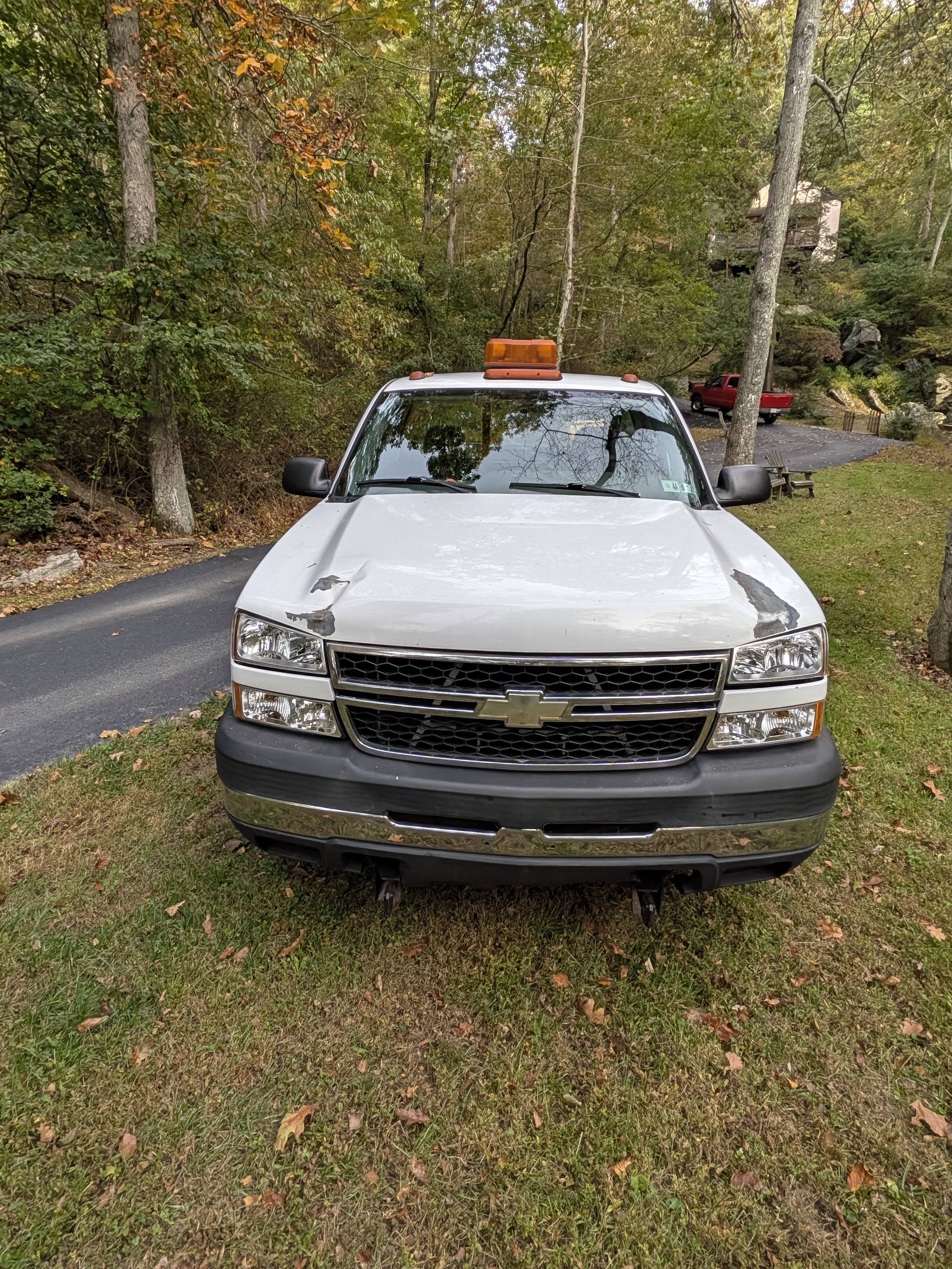 Used 2007 Chevrolet Silverado 2500 W/T w/ Snow Plow Prep Package AWD/4WD image 5