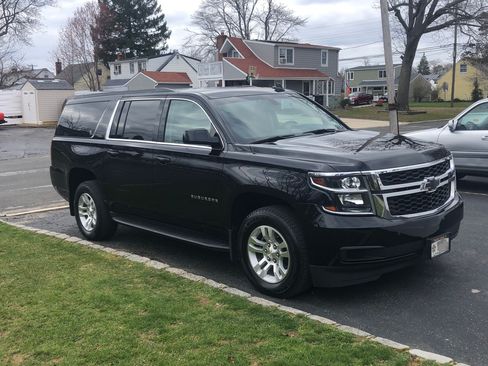 Used 2017 Chevrolet Suburban LS AWD/4WD image 1
