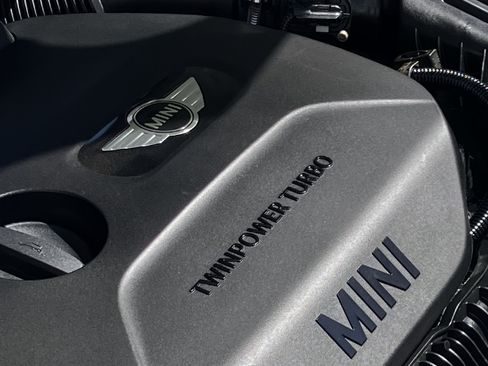 Used 2019 MINI Cooper Clubman S FWD image 4