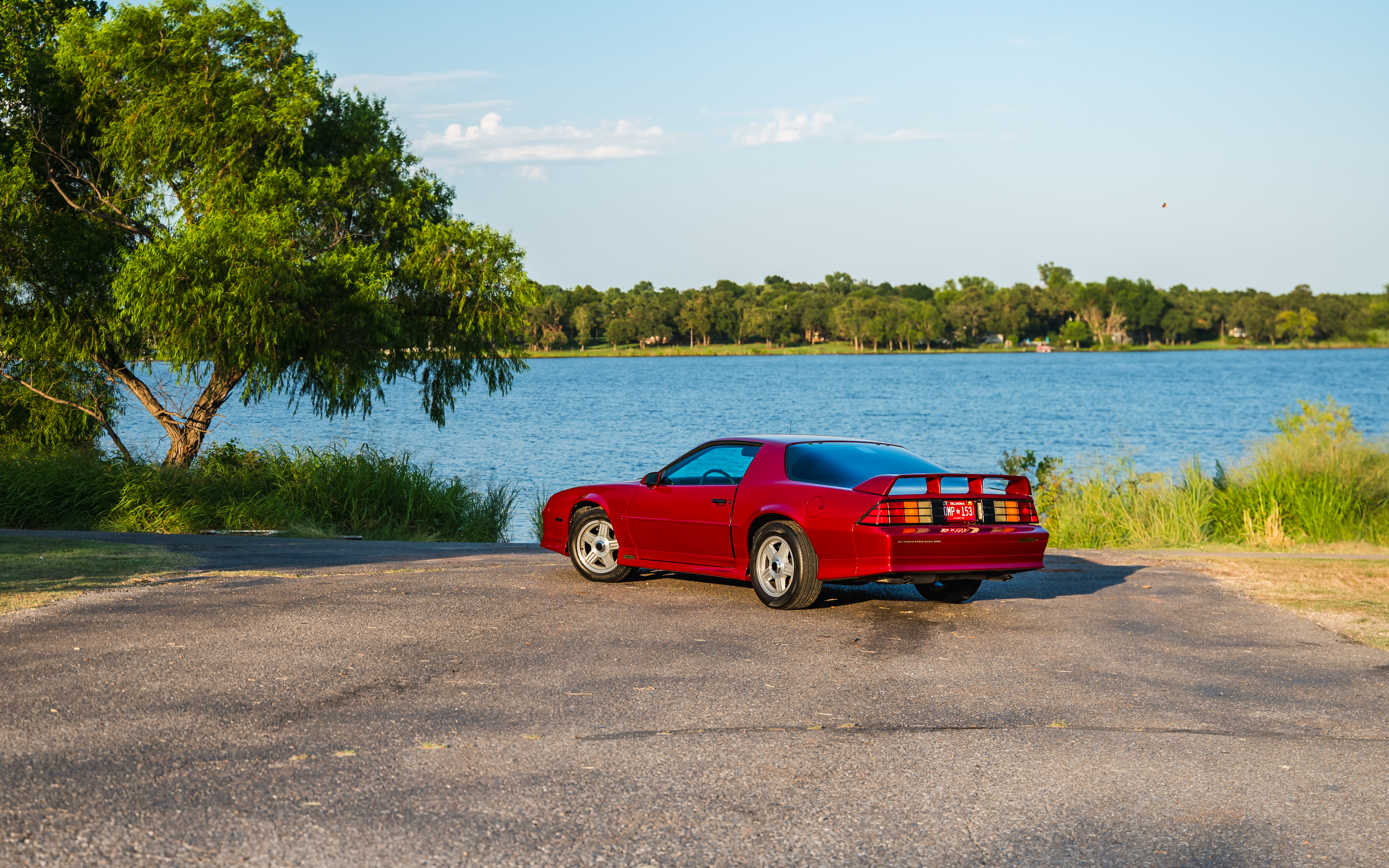 Used 1992 Chevrolet Camaro RS RWD image 4