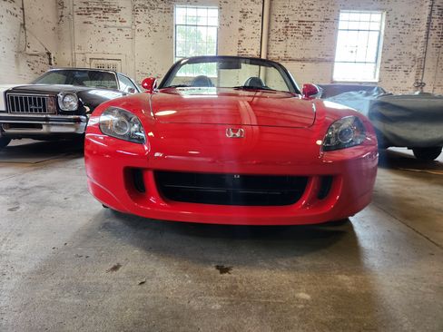 Used 2006 Honda S2000 image 11