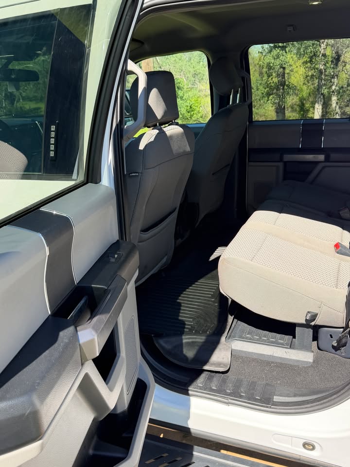 Used 2020 Ford F350 XLT w/ XLT Value Package AWD/4WD image 5