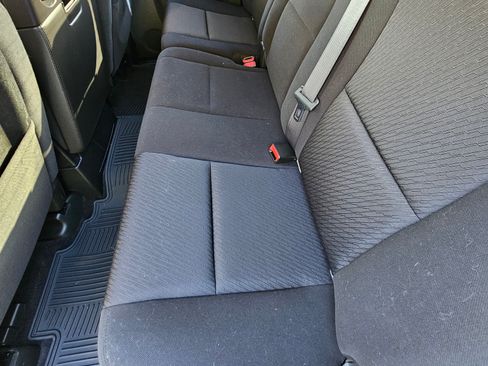 Used 2011 Chevrolet Silverado 2500 LT w/ Interior Plus Package image 31