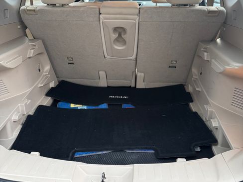 Used 2016 Nissan Rogue S image 12