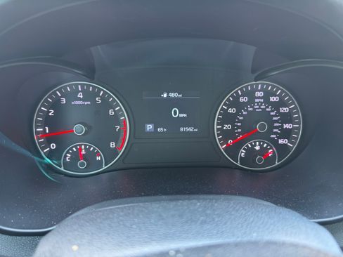 Used 2019 Kia Optima LX image 13