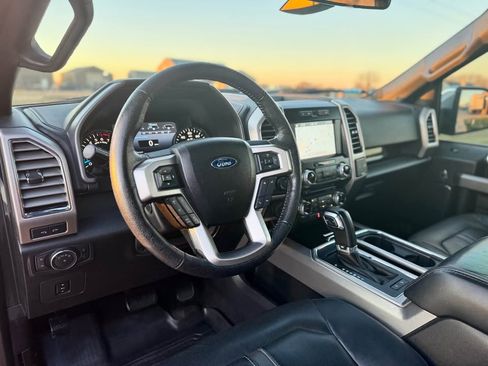 Used 2016 Ford F150 Platinum w/ Equipment Group 701A Luxury image 14