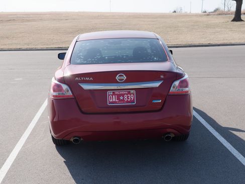 Used 2013 Nissan Altima 2.5 S image 9