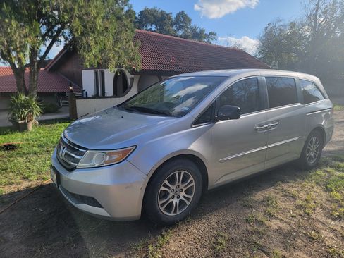 Used 2012 Honda Odyssey EX-L image 2