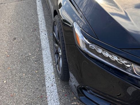 Used 2020 Honda Accord Sport image 4