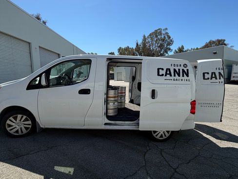 Used 2017 Nissan NV200 SV w/ Technology Package FWD image 6