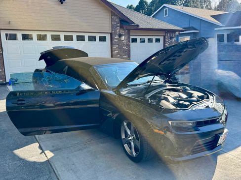 Used 2014 Chevrolet Camaro SS w/ RS Package image 10