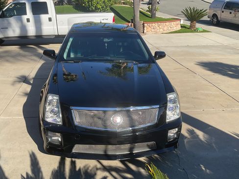 Used 2006 Cadillac STS V image 10
