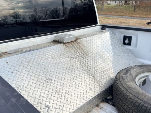 Used 2019 Ford F350 Lariat w/ Lariat Ultimate Package image 9