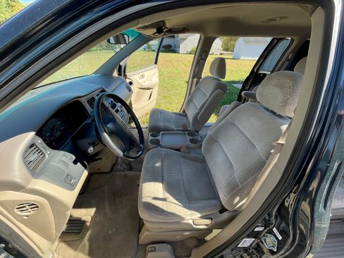 Used 2000 Honda Odyssey LX image 11