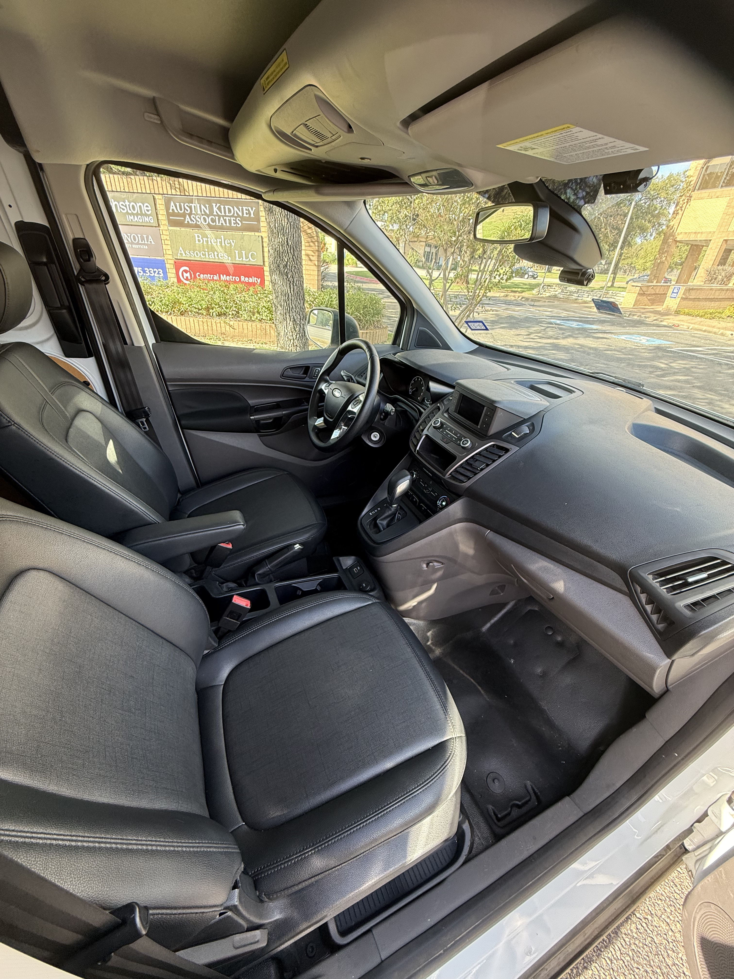 Used 2020 Ford Transit Connect XL FWD image 8