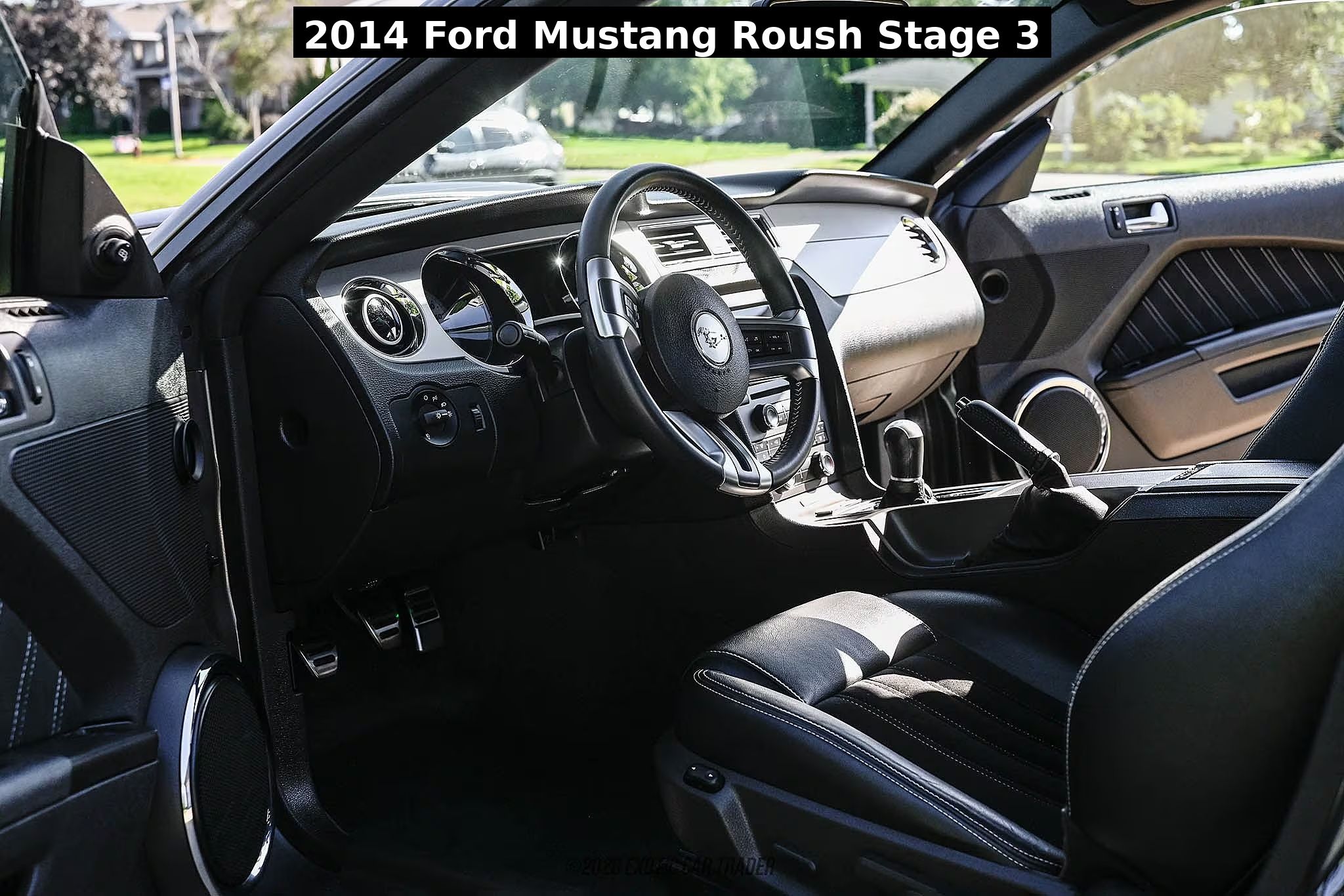 Used 2014 Ford Mustang GT Premium w/ GT Track Package RWD image 9