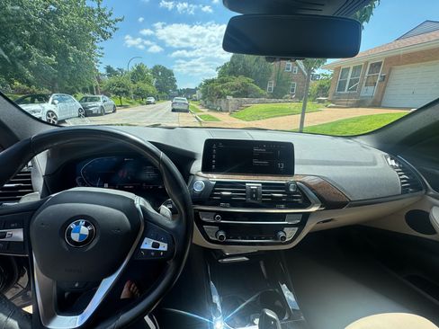 Used 2021 BMW X3 xDrive30e w/ Premium Package AWD/4WD image 4