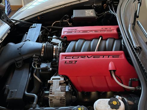 Used 2013 Chevrolet Corvette 427 w/ 1SC Preferred Equipment Group RWD image 11