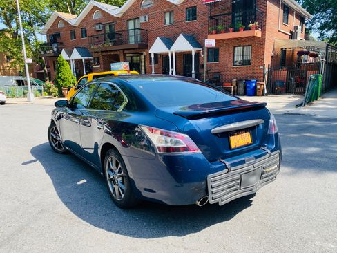Used 2014 Nissan Maxima 3.5 S w/ Limited Edition Package FWD image 6