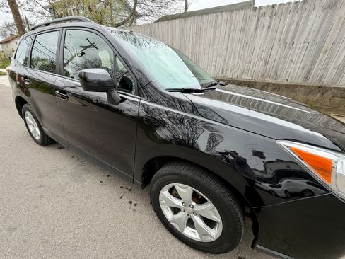 Used 2016 Subaru Forester 2.5i w/ Alloy Wheel Package image 6