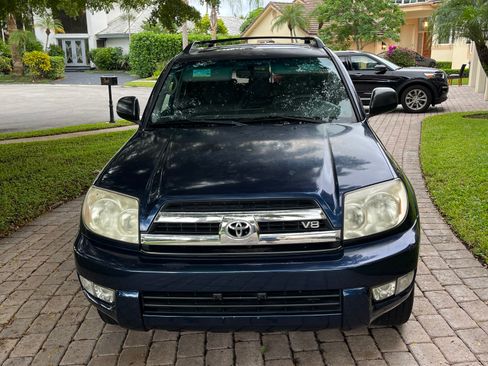 Used 2005 Toyota 4Runner Sport image 2