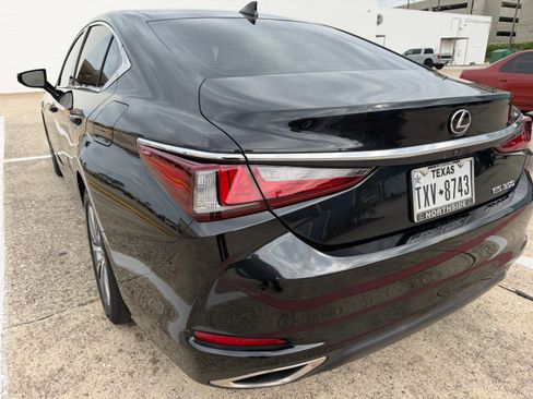 Used 2021 Lexus ES 350 w/ Premium Package image 10