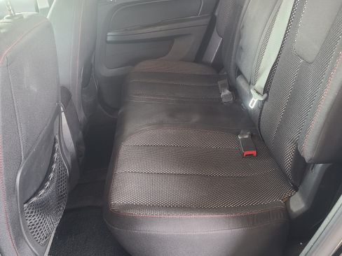 Used 2015 Chevrolet Equinox LT image 9