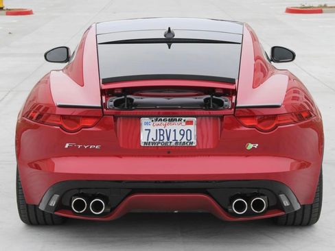 Used 2015 Jaguar F-TYPE R RWD image 14