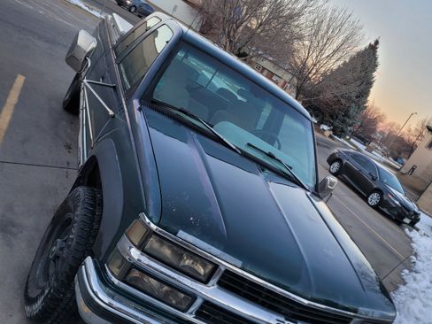 Used 1995 Chevrolet Silverado 2500 4x4 Extended Cab image 2