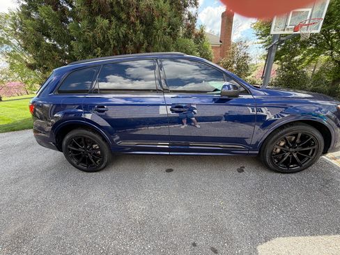 Used 2021 Audi Q7 3.0T Premium Plus w/ Executive Package image 2