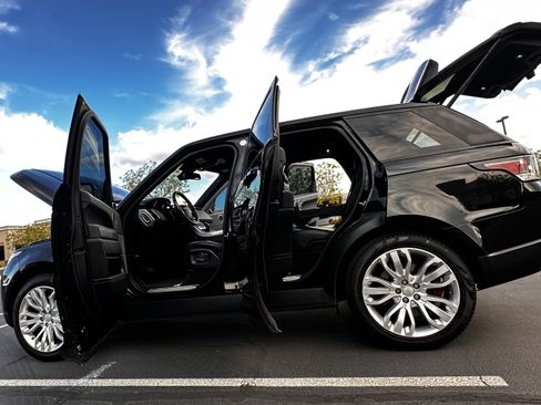 Used 2015 Land Rover Range Rover Sport Supercharged AWD/4WD image 25