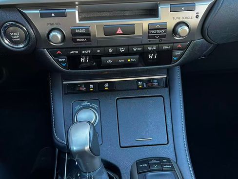 Used 2017 Lexus ES 350 image 8