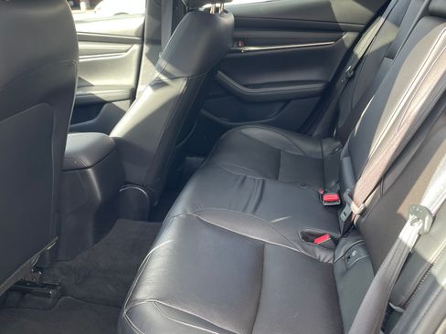 Used 2021 MAZDA MAZDA3 s image 15