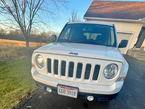 Used 2015 Jeep Patriot High Altitude image 6