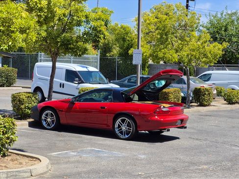Used 1994 Chevrolet Camaro Z28 image 15