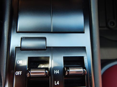 Used 2021 Lexus GX 460 Premium w/ Accessory Package image 18