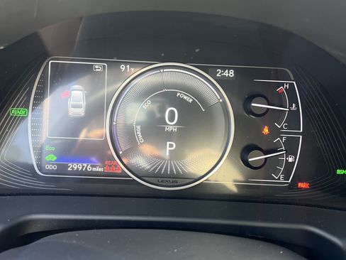 Used 2023 Lexus ES 300h w/ Premium Package image 6