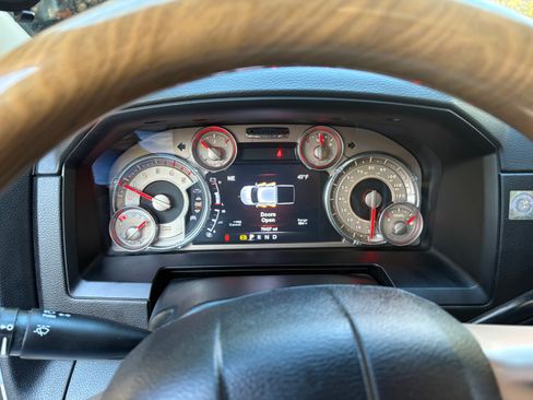 Used 2015 RAM 3500 Laramie Longhorn image 13