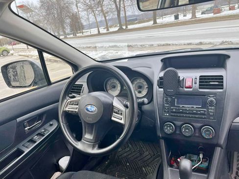 Used 2014 Subaru Impreza 2.0i Premium w/ All-Weather Package w/CVT image 2