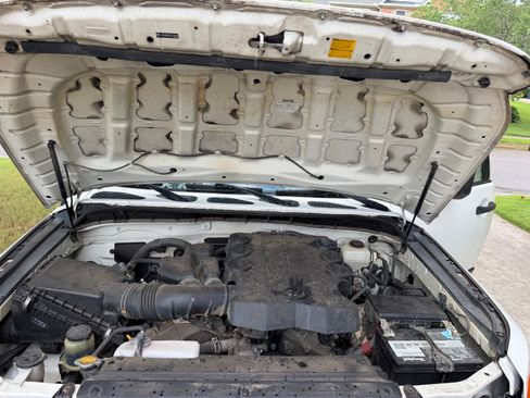 Used 2012 Toyota FJ Cruiser 4WD w/ Convenience Pkg image 16
